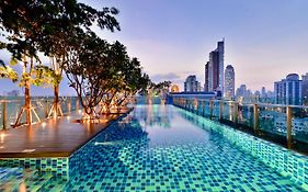 ซีวิค ฮอไรซอน โฮเทลแอนด์เรสซิเด้นท์